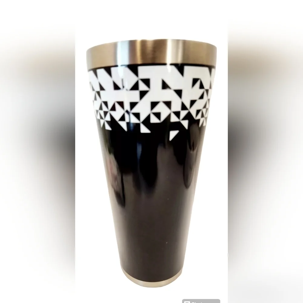 New 32oz Tumbler 